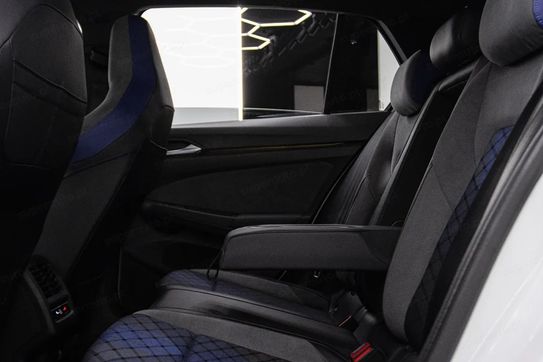 Volkswagen Golf 2.0 Tsi 4MOTION r Dsg