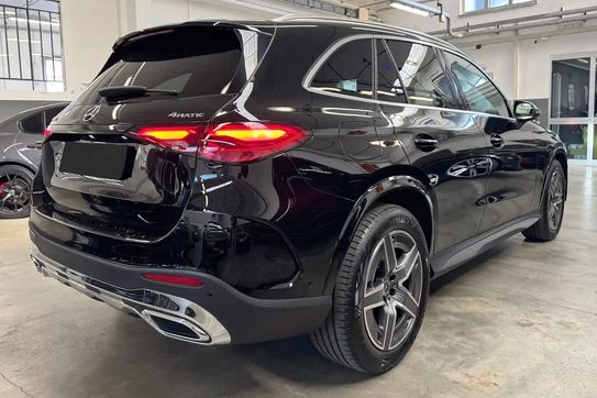 Mercedes GLC 200 4-Matic AMG Line