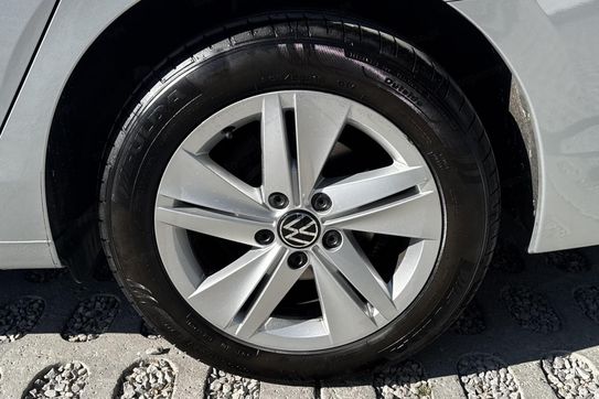 Volkswagen Golf Life 1.5 TSI EVO