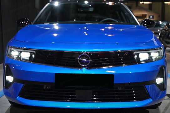 Opel Astra GS 1.2 Turbo