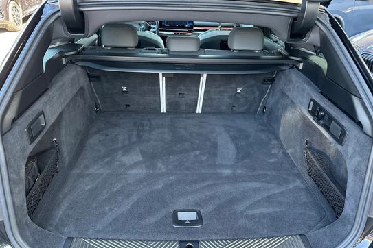 BMW Seria 5 Touring 520d xDrive M Sport