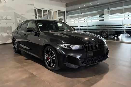 BMW Seria 3 320i xDrive M Sport