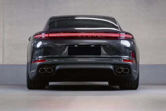 Porsche Panamera 4S E-Hybrid