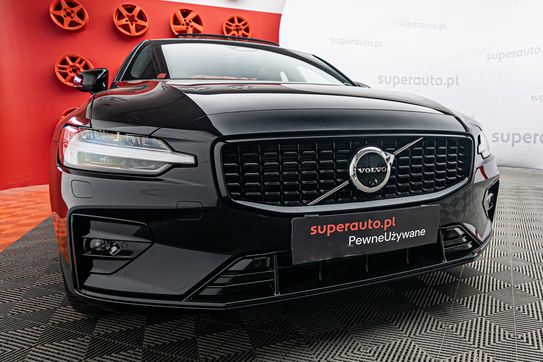 Volvo S60 B5 AWD Ultimate Dark aut