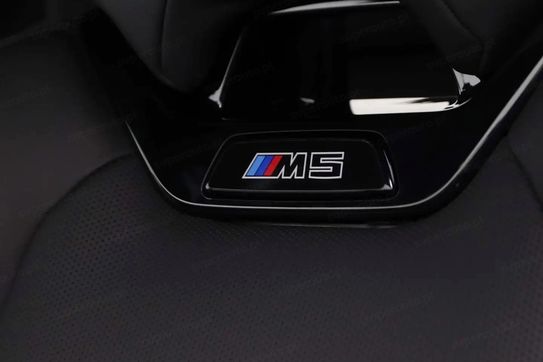 BMW Seria 5 M5