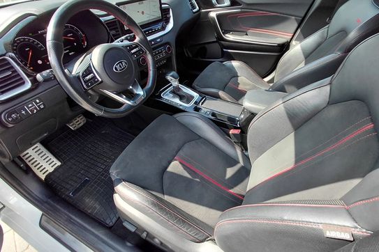 Kia Ceed 1.6 T-GDI GT DCT