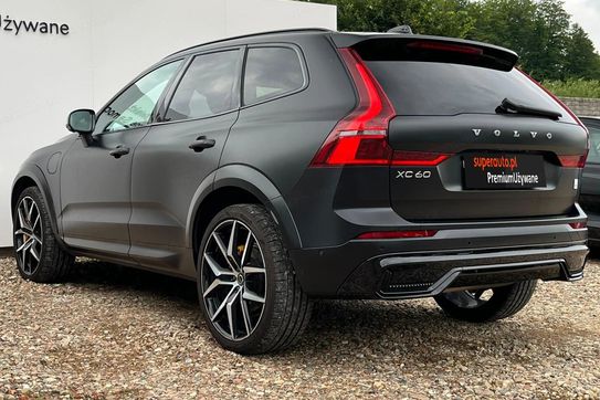 Volvo XC60 T8 Plug-In Hybrid AWD Polestar Engineered