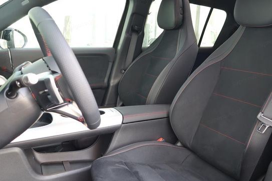 Mercedes GLB 350 4-Matic EQ AMG Line