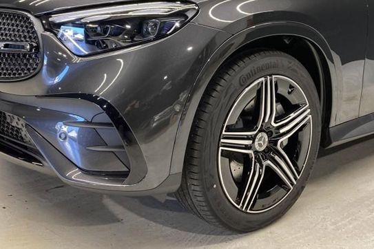 Mercedes GLC 200 4-Matic AMG Line