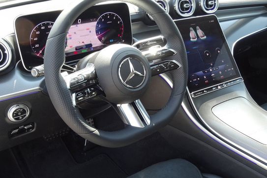 Mercedes Klasa C 200  4-Matic AMG