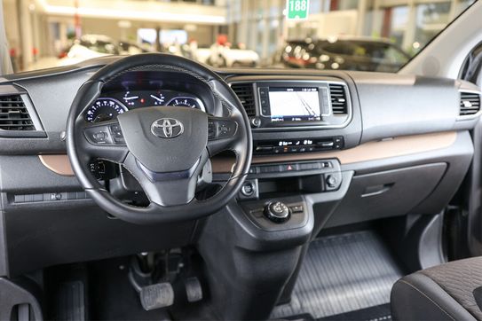 Toyota Proace Verso Long L2H1 Family AT