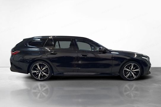 BMW Seria 5 520d mHEV aut