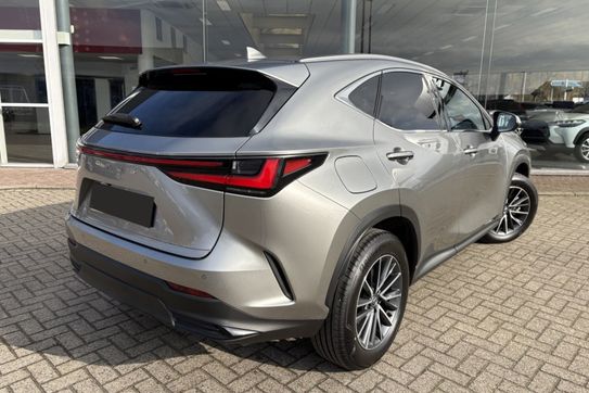 Lexus NX 350h Prestige 2WD