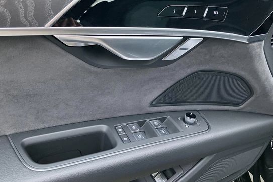 Audi A8 60 TFSI e Quattro Tiptr.