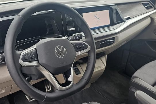 Volkswagen Multivan L2H1 Style DSG
