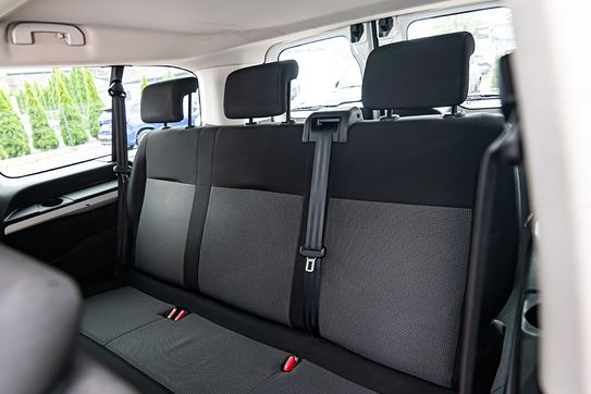 Peugeot Traveller Long L2H1 Business