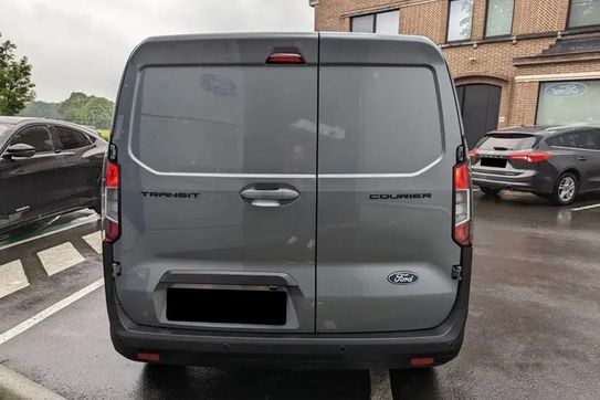Ford Transit Courier Limited A7