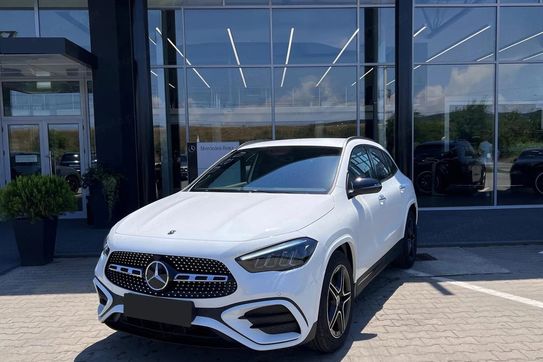 Mercedes GLA 220 4-Matic AMG Line