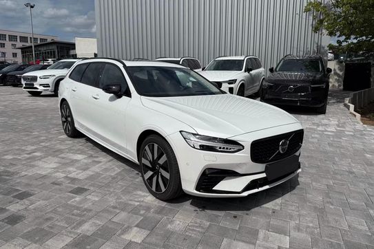 Volvo V90 T6 AWD Plug-In Hybrid Plus Dark