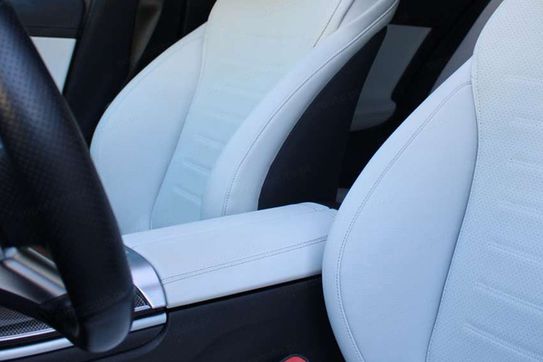 Mercedes Klasa C 220 d 4-Matic AMG