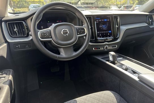 Volvo XC60 B4 D Momentum Pro aut
