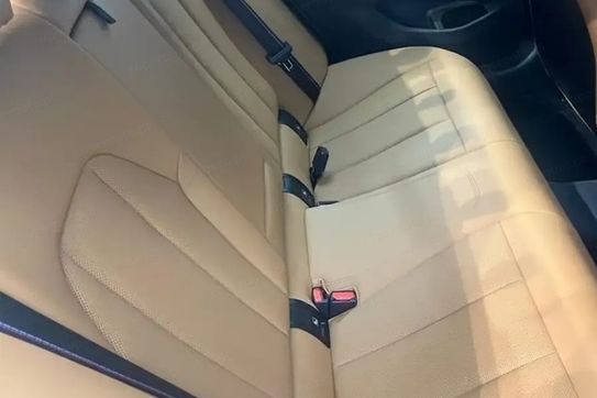 BMW Seria 3 330i xDrive M Sport
