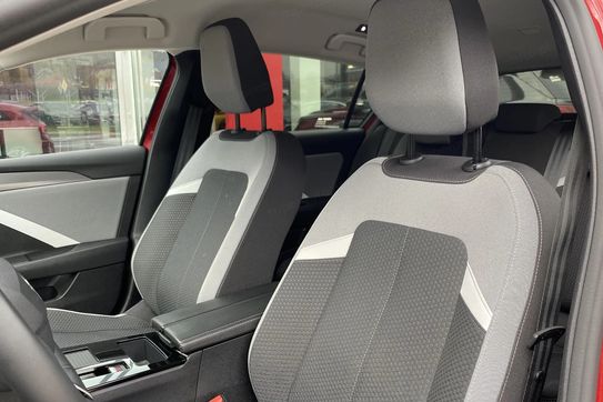 Opel Astra VI 1.2 T Business Edition S&S aut