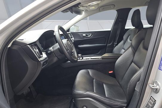 Volvo V60 B3 B Core