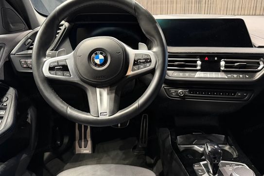 BMW Seria 1 120i M Sport