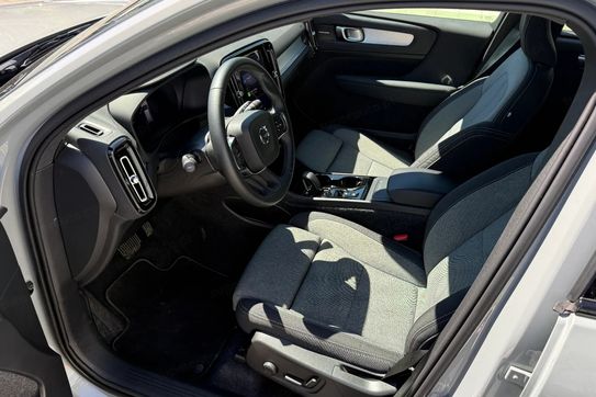 Volvo XC40 B3 Plus Dark