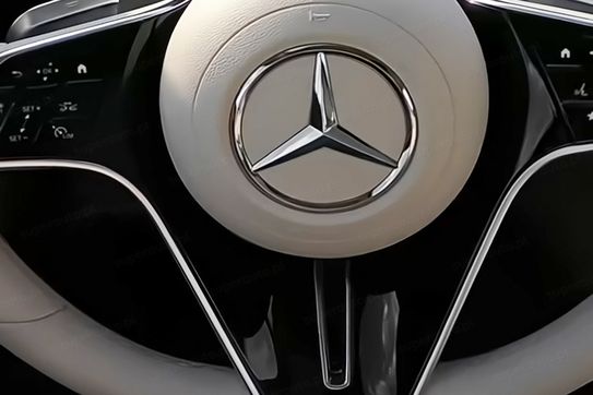 Mercedes Klasa E 200 4-Matic Exclusive