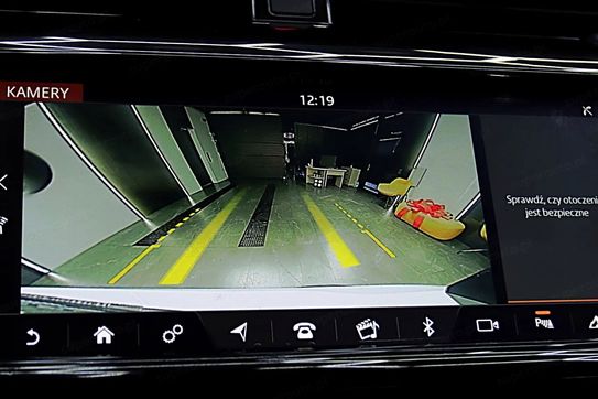 Land Rover Discovery Sport 2.0 P250 HSE aut