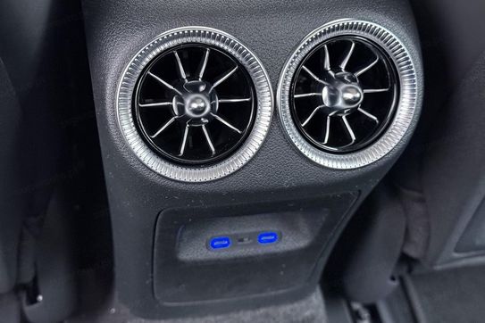 Mercedes CLA 220 4-Matic AMG Line