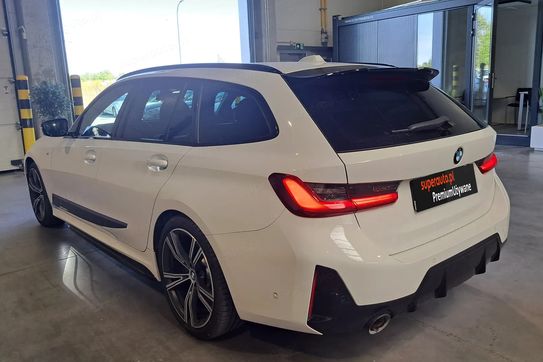 BMW Seria 3 Touring 330i xDrive M Sport