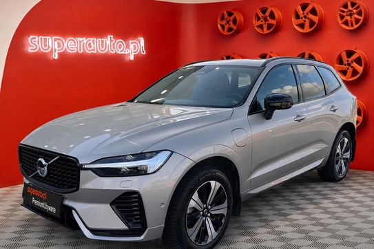 Volvo XC60 T6 Plug-in Hybrid AWD Plus Dark