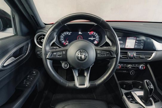 Alfa Romeo Giulia 2.0 Turbo Veloce Q4 aut