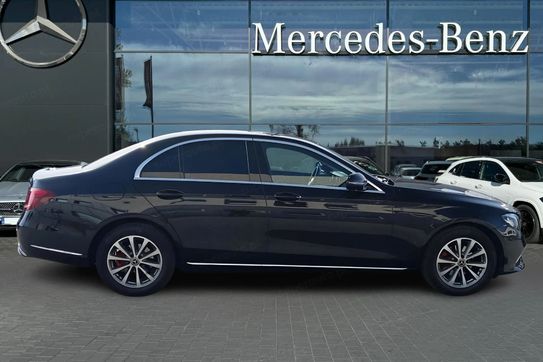 Mercedes Klasa E 220 d 9G-TRONIC