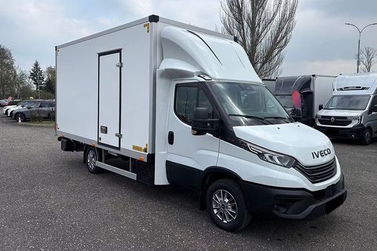 Iveco Daily 35S18 Hi-Matic 8EP Kontener + Winda