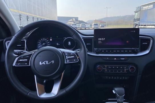 Kia XCeed 1.5 T-GDI Business Line DCT