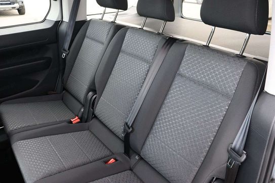 Ford Tourneo Connect PHEV Titanium A6