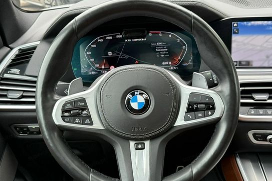 BMW X5 M50d