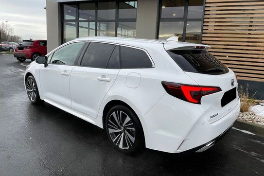 Toyota Corolla Style 1.8 Hybrid