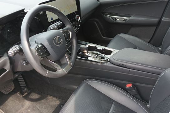 Lexus NX 450h+ Prestige AWD