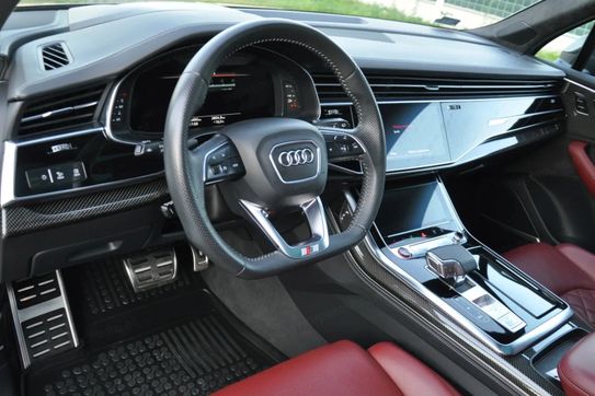 Audi Q7 SQ7 TDI quattro