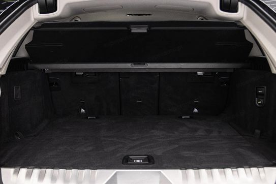 BMW Seria 5 530e xDrive Luxury Line aut
