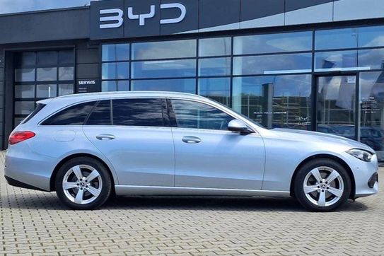 Mercedes Klasa C Kombi 220 d 4-Matic Avantgarde