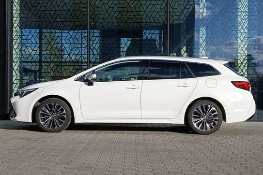 Toyota Corolla 1.8 Hybrid Style