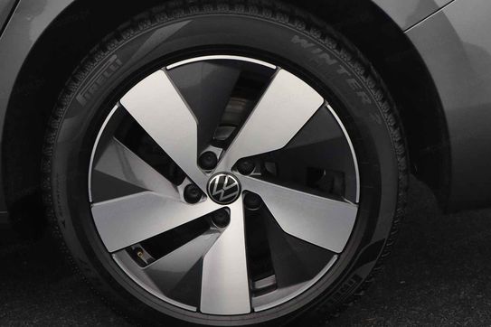 Volkswagen Passat Business Plus 1.5 TSI mHEV DSG