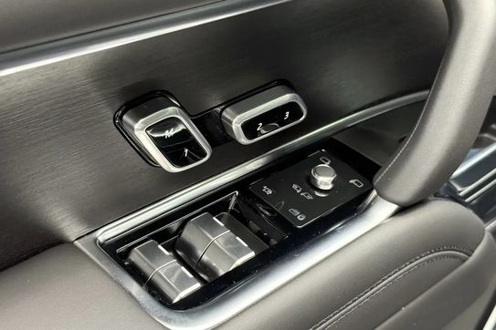 Land Rover Range Rover 3.0 P550e Autobiography