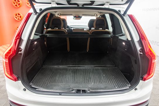 Volvo XC90 D5 AWD